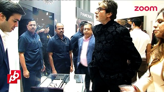 Amitabh Bachchan shops with zoom- Bollywood News