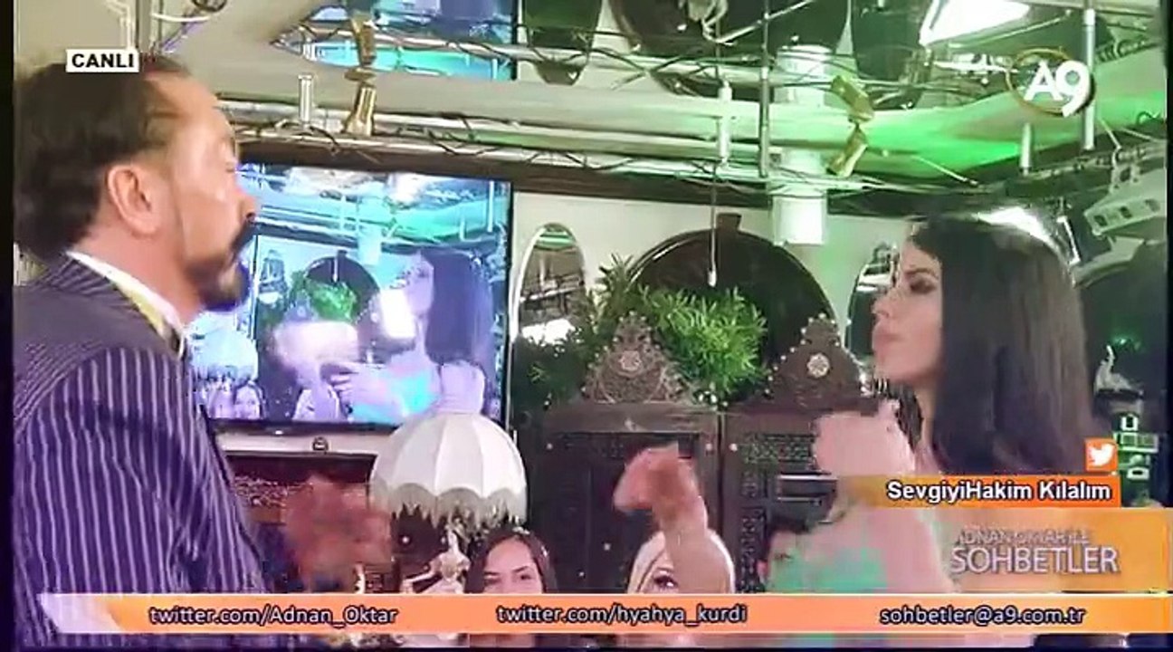 Adnan Oktar’ın esmer güzelle gıpta edilen dansı!