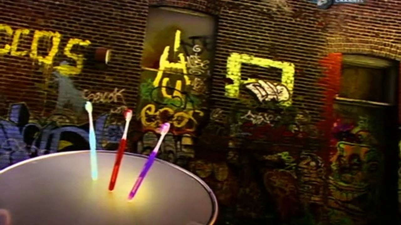 Diş Fırçası Nasıl Yapılır? - izle