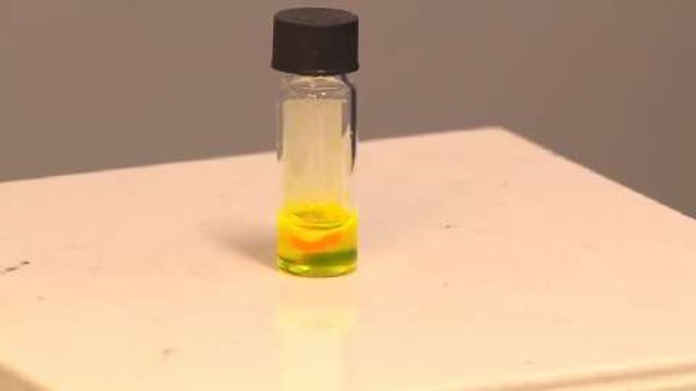 Materiales biodegradables para reducir la basura electrónica