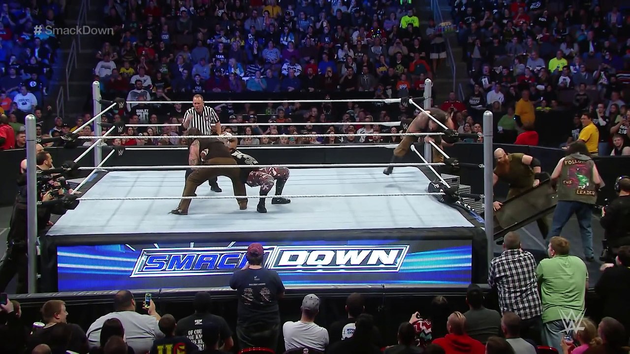 D-Von Dudley vs. Bray Wyatt_ SmackDown, December 3, 2015 (1080p)