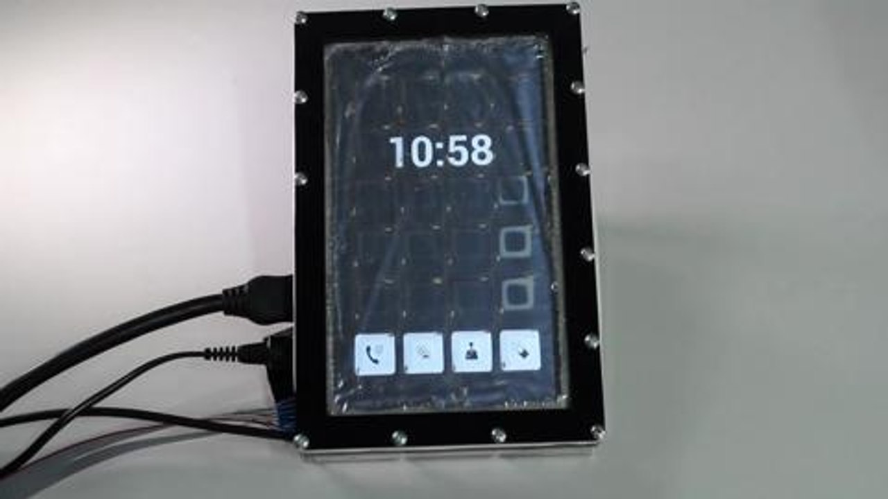 Diseñan una pantalla táctil que genera botones en 3D