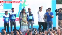 Akshay Kumar And Nimrat Kaur Kick Start With Airlift Promotions In A Unique Way
