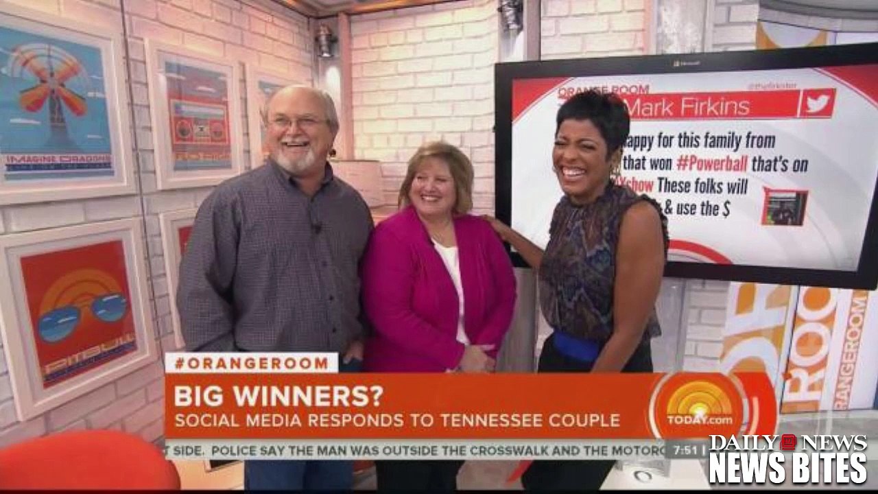 Tennessee Powerball Winner Says She’ll Keep Job After Winning $528 Million