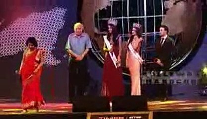2nd edition of nri of the year awards 2015 shahrukh khan isha koppikar full video