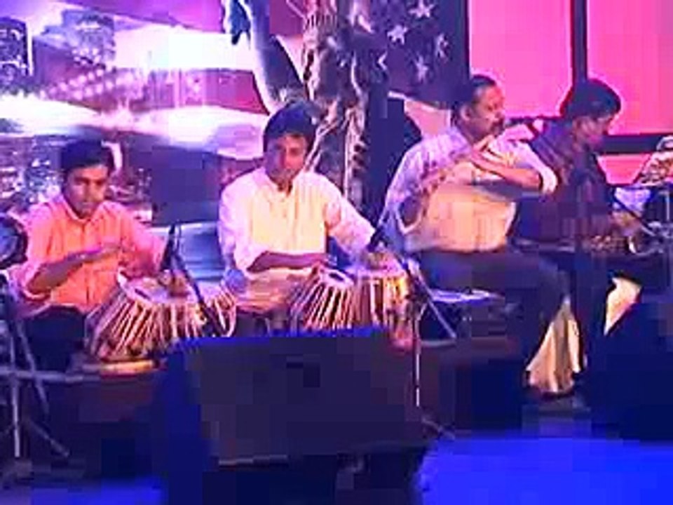 Bindaas bollywood salman khan and nargis fakhri attend an latest award function celebrity news