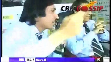 What Sunil Gavaskar Said When Ramiz Raja Mimics Imran Khan During Live Match