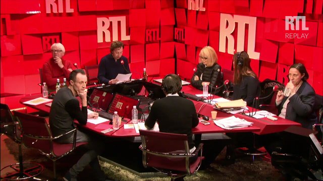 A la bonne heure - Stéphane Bern et Mireille Darc - Vendredi 15 janvier 2016 - partie 1