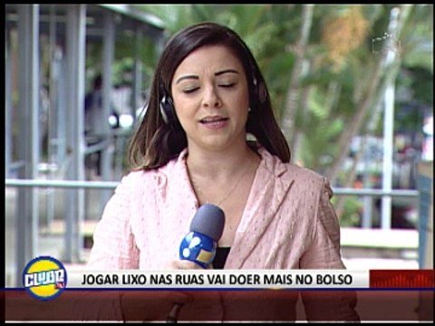LUGAR DE LIXO É NA LIXEIRA