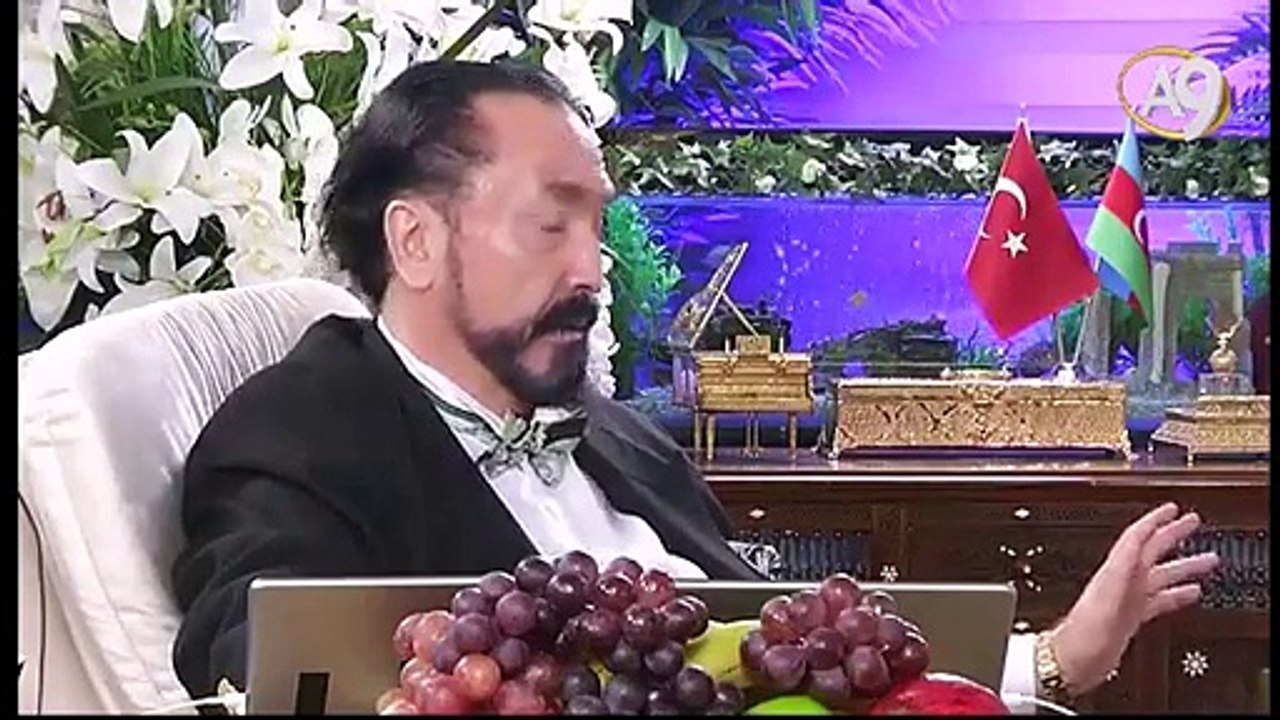 Bediüzzaman Said Nursi Hazretleri İngiliz derin devletinin oyunlarına karşı ihlasınızı koruyun demiştir.