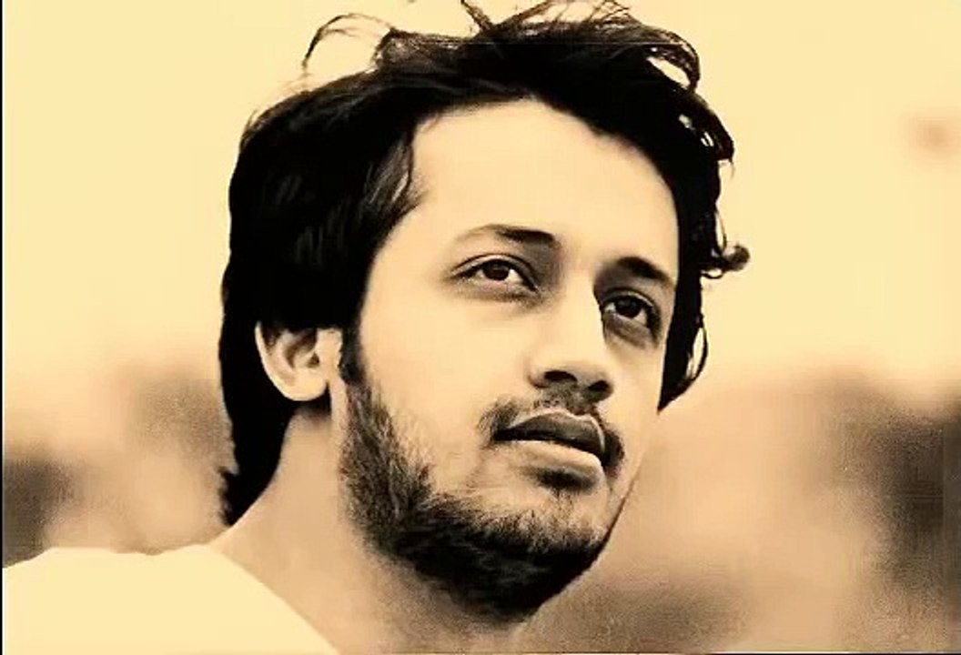 Gulabi aankhen jo teri dekhi - Unplugged cover by Atif Aslam.