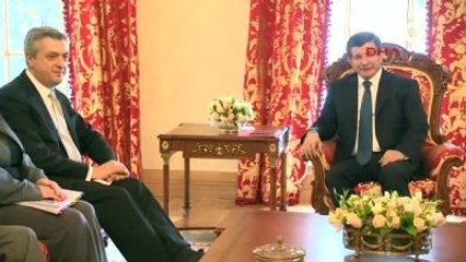 Başbakan Davutoğlu, BM Mülteciler Yüksek Komiseri Grandi'yi Kabul Etti