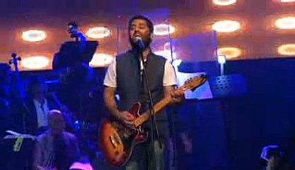 Gerua Dilwale Song - Arijit Singh live Performance