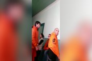 Detención de los tres bomberos españoles en Lesbos