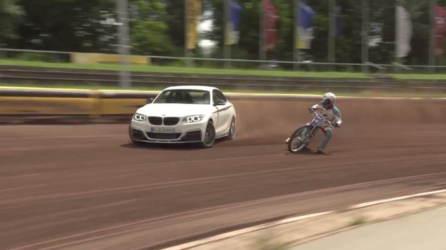 DRIFT BMW M235i VS MOTO BMW