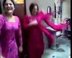 girls dancing at home MMS new best saraiki punjabi pakistani indian dubai arab dance mujra