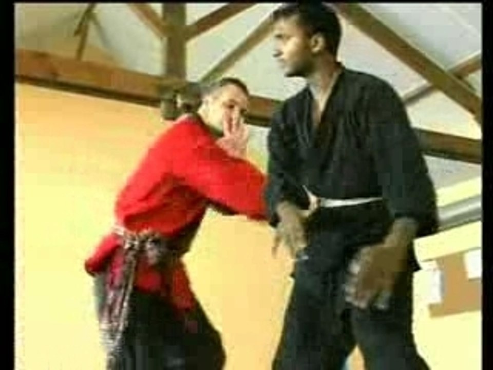 PENCAK SILAT L'efficacité absolue