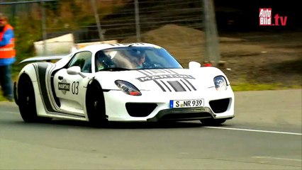 Download Video: Porsche 918 Spyder