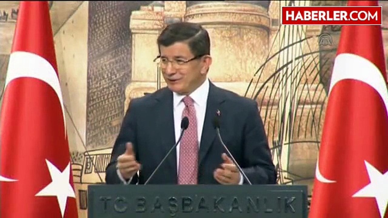 Davutoğlu: "Küresel Kriz Sürecinde Herhangi Bir Finans Kuruluşu İflas Etmeyen Tek Oecd Ülkesi Olduk"