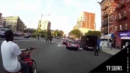 Amazing Motorcycle Police Chase (Best Compilation) 2016