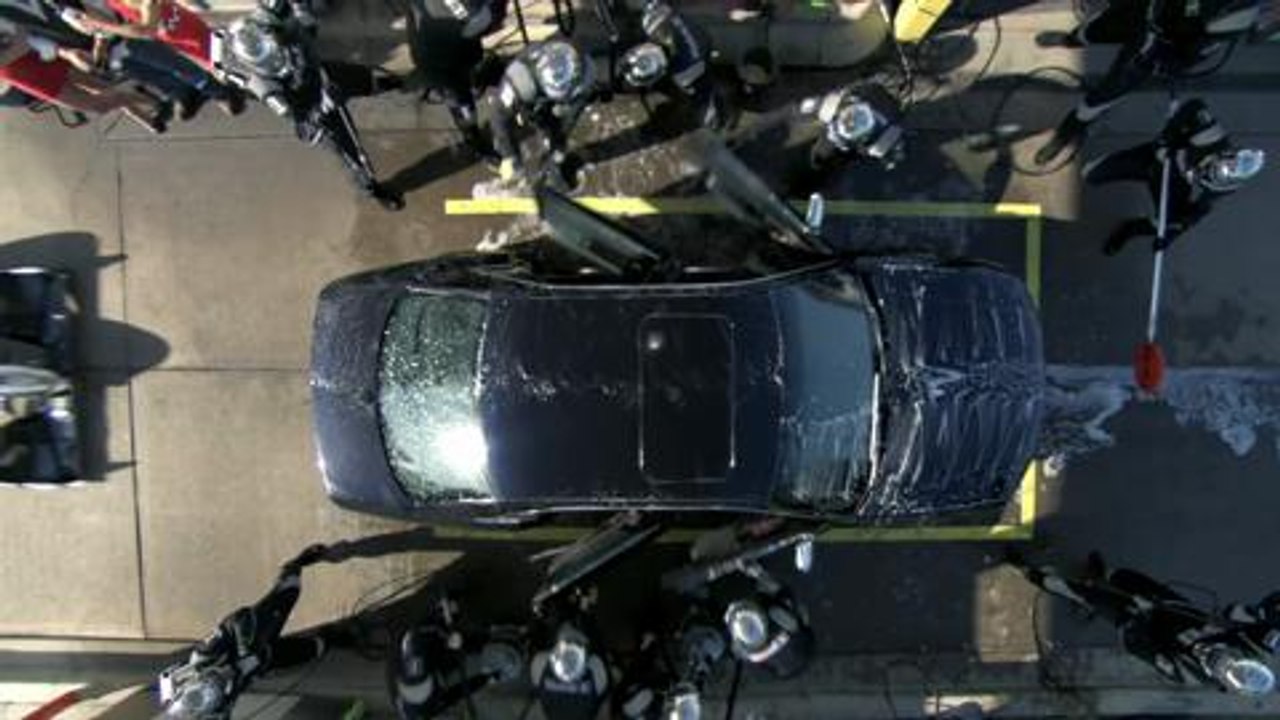 Mobil 1 - Carwash stunt ad with Jenson Button