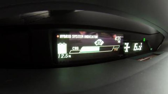 Toyota Prius Plug-in TRD sets Nürburgring lap record - behind the scenes story