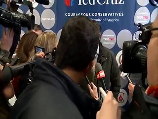 Ted Cruz explains to Press that he is NOT Canadian anymore 1/12/15 (News World)