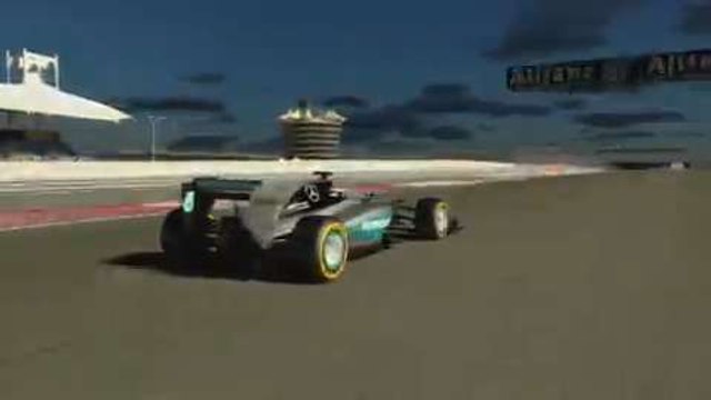 Una vuelta al circuito de Bahréin con Lewis Hamilton
