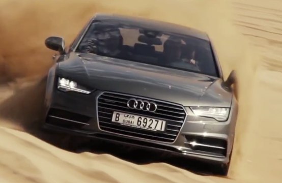 VÍDEO: ¡De locos! Un Audi A7 Sportback en las dunas de Dubai