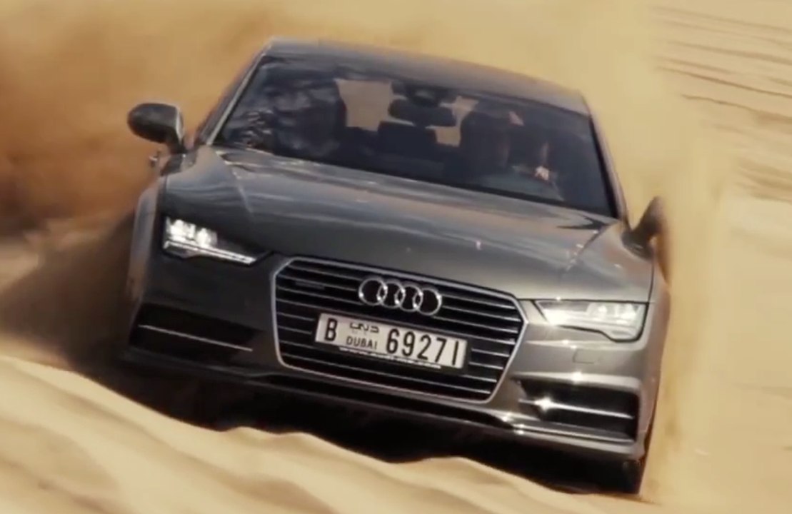VÍDEO: ¡De locos! Un Audi A7 Sportback en las dunas de Dubai