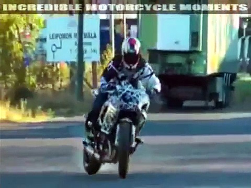 Motorcycle Crashes Compilation 2016
