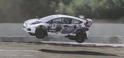 Saltos con coches de competición. Red Bull Global Rallycross