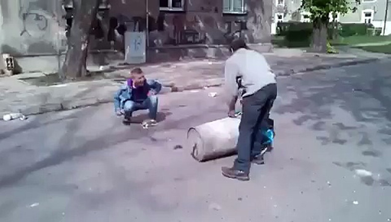 very funny video prank video hahaahhahahaa