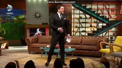 Beyaz'dan Ayşe Öğretmen Olayına Gönderme 15 Ocak 2015