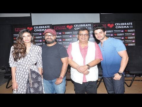 Sooraj Athiya Om Parkash Mehra Interact Whistling Woods Enjoy Screening Of Bollywood