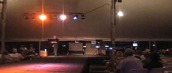 Chris Drummond sings 'Way Down' Elvis Week 2005