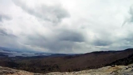 Cruising the toyota FJ Cruiser into a swamp HQ