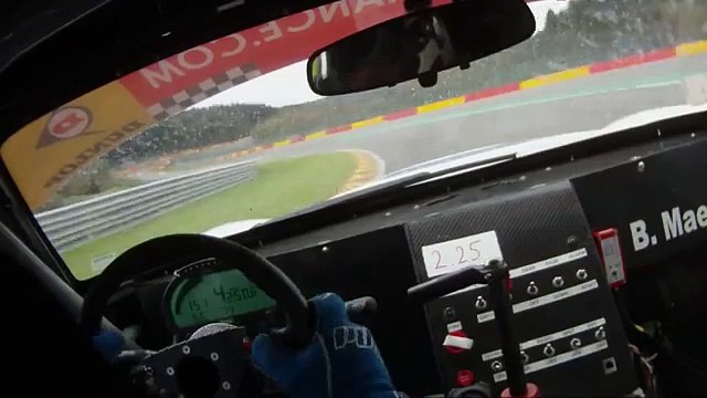 GT2 Gallardo Racing Porsche on Castrol Raceway Go Pro Hero