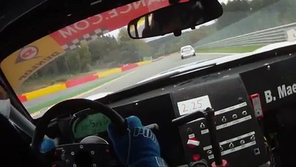 Lamborghini Aventador Racing Bathurst raceay Australia 2014 Video