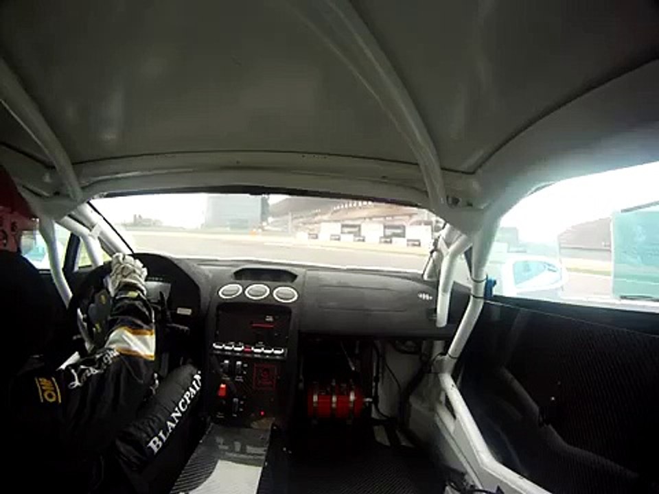 Viper SRT10 GT2 sliding Montreal F1 Track Go Pro Hero