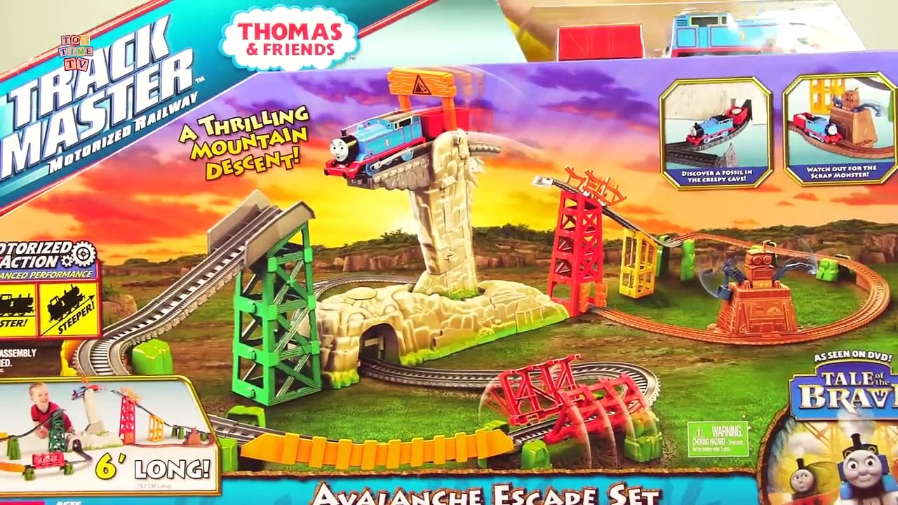 thomas trackmaster avalanche escape set