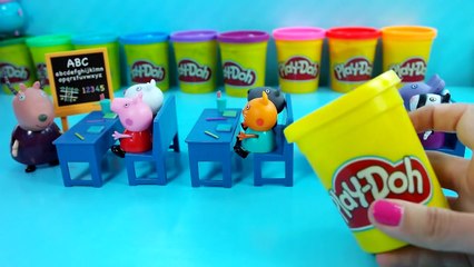 classroom playset Peppa Pig Play doh backpack Peppa Pig toy