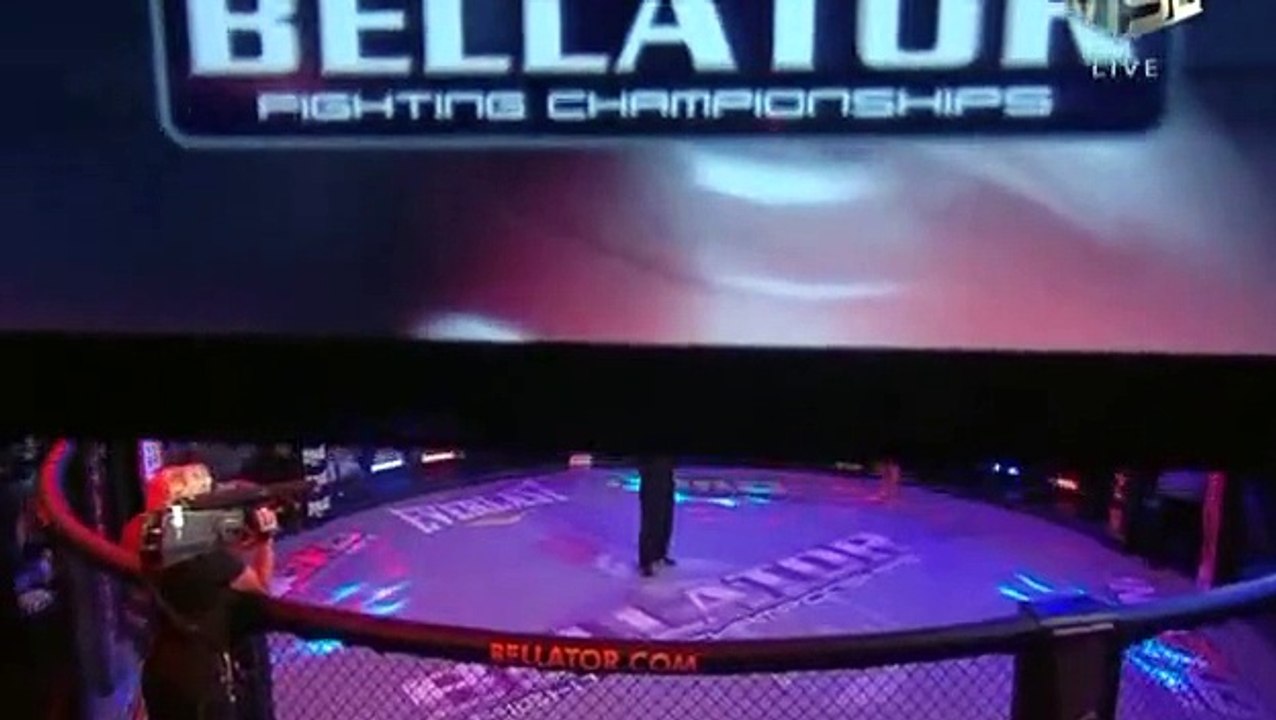11 - Andrey Koreshkov vs. Jordan Smith [Bellator 74]