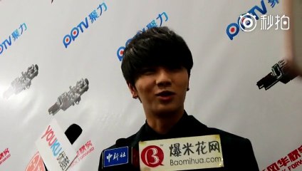 Chenyu Hua华晨宇151219【一唱成名】后台群访全程 秒拍