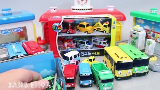 Ô tô đồ chơi rất nhiều loại ôtô xe bus cần cẩu máy xúc xe cảnh sát cho bé xem