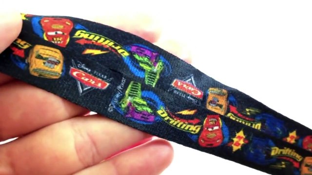 Planes and Cars 2 Surprise Eggs (or Ball?) Unwrapping