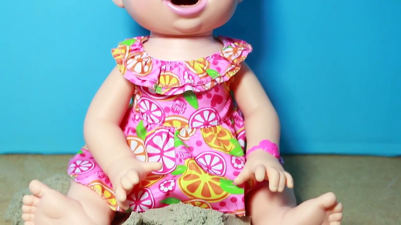 GIANT Surprise ORBEEZ Cups Baby Alive Snackin Sara Surprise Eating Orbeez Baby Toys Videos