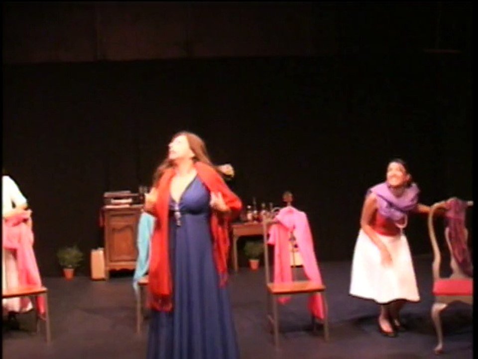 Los Poemas De La Izquierda Erótica Al Teatro