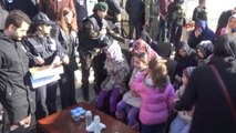 Siirt - Operasyondan Dönen Özel Harekat Polisler, Şehit Olan Arkadaşları Yalçın Yamaner'in Törenine...