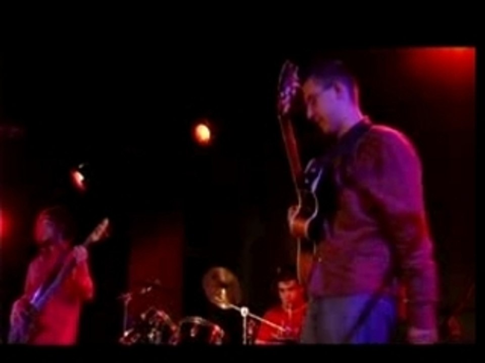 Satta Man - "Reggae Dancin' Fever" - Live at Dunois